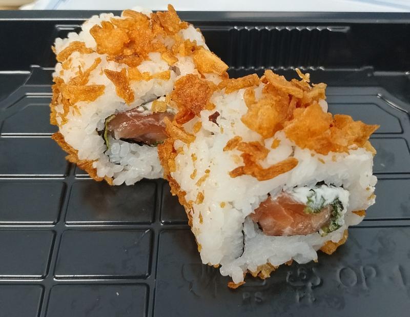 Salmon Rocket Crunchy Roll